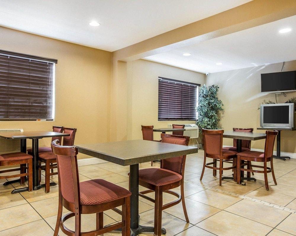 Quality Inn Tracy I-205 Εξωτερικό φωτογραφία