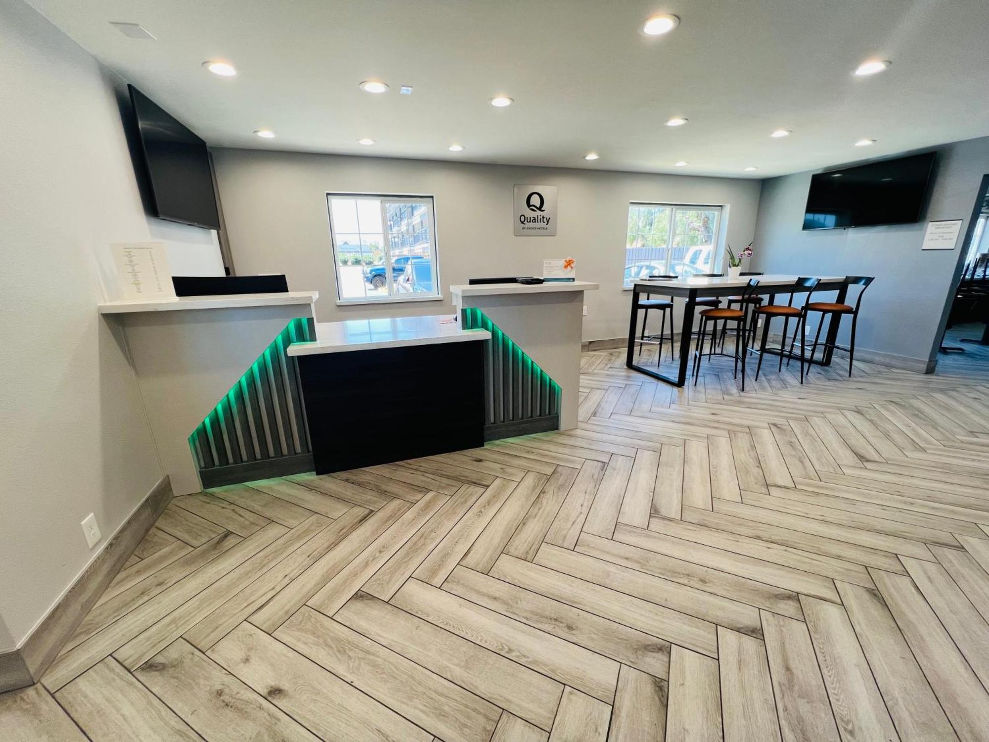 Quality Inn Tracy I-205 Εξωτερικό φωτογραφία