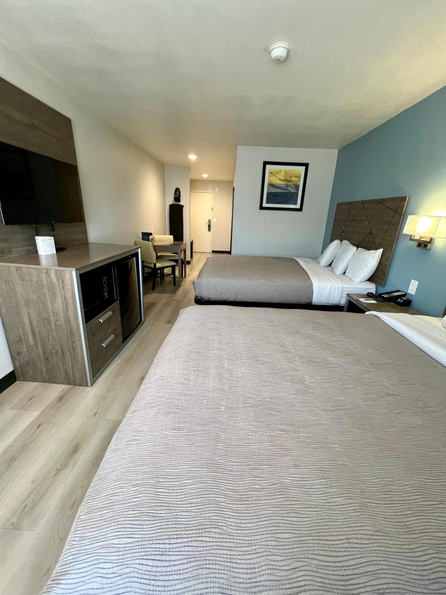 Quality Inn Tracy I-205 Εξωτερικό φωτογραφία