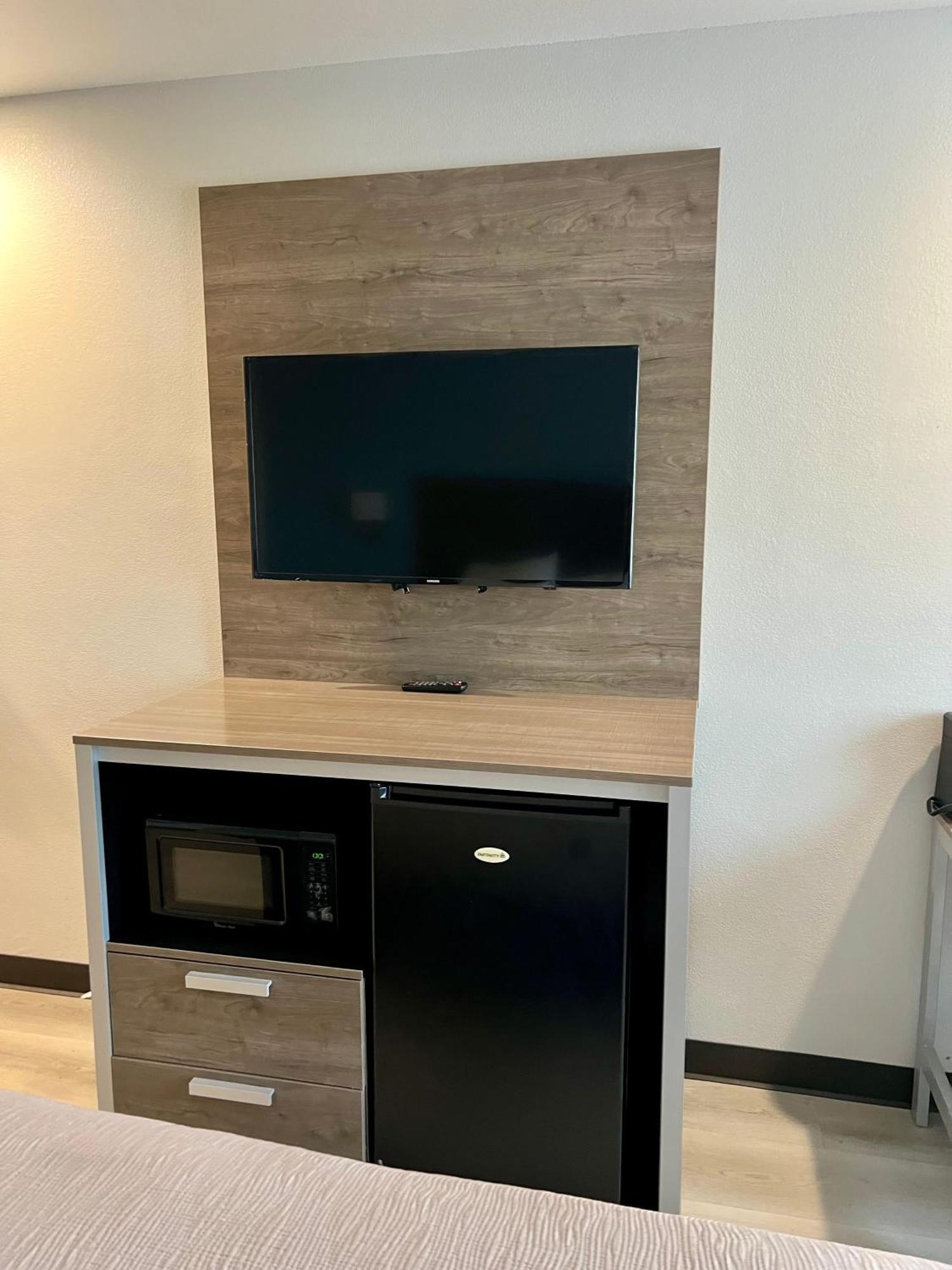 Quality Inn Tracy I-205 Εξωτερικό φωτογραφία