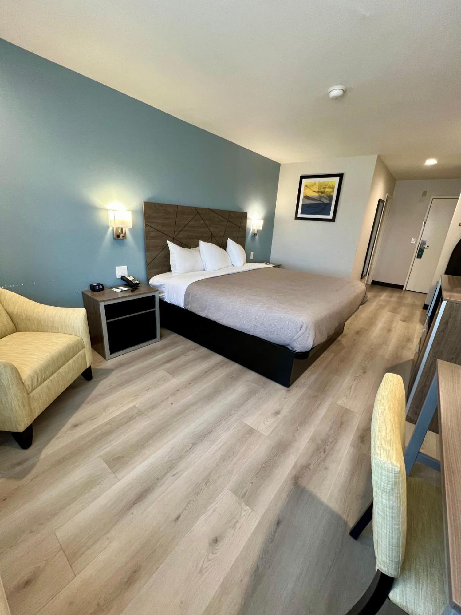 Quality Inn Tracy I-205 Εξωτερικό φωτογραφία