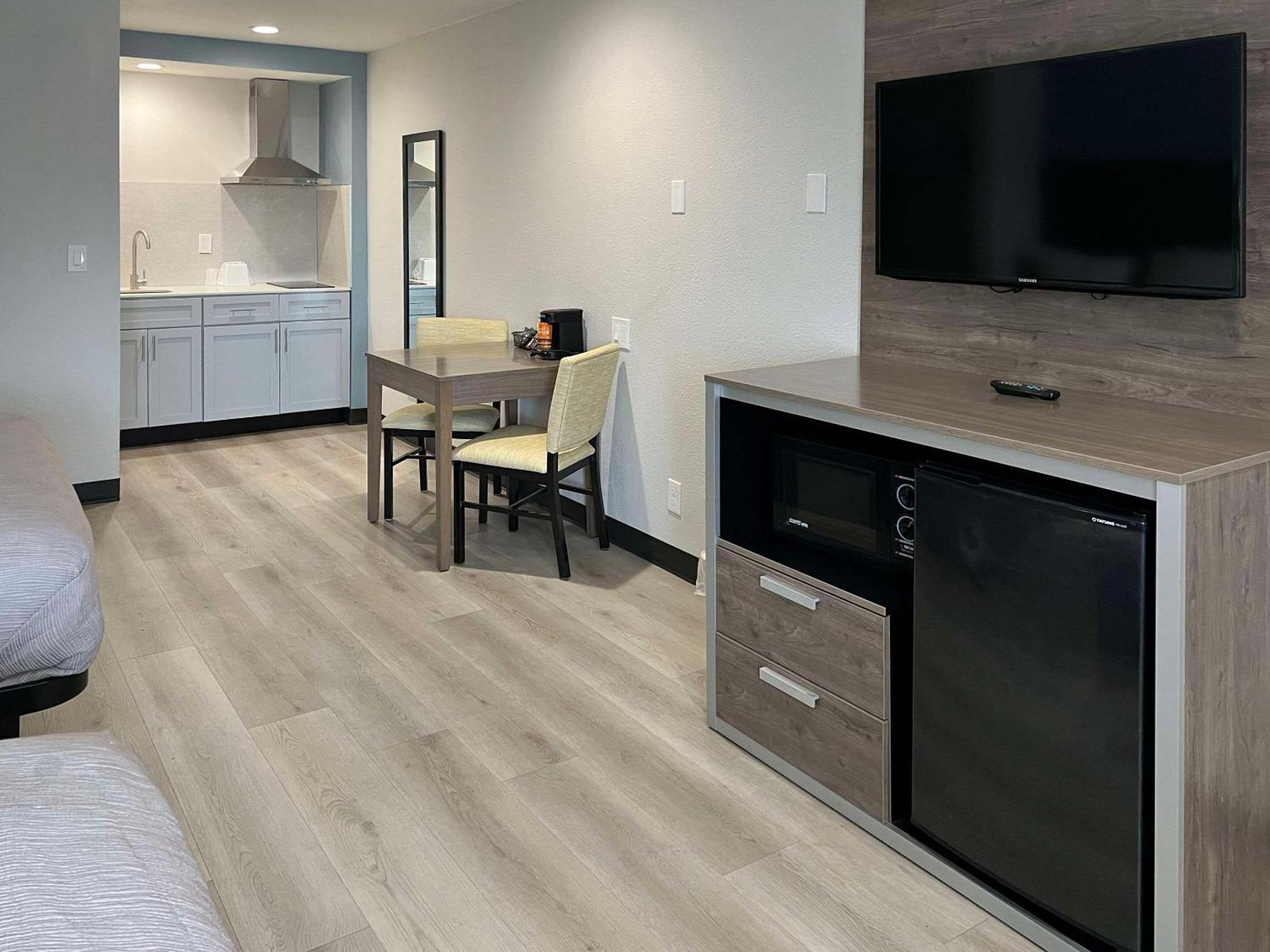 Quality Inn Tracy I-205 Εξωτερικό φωτογραφία