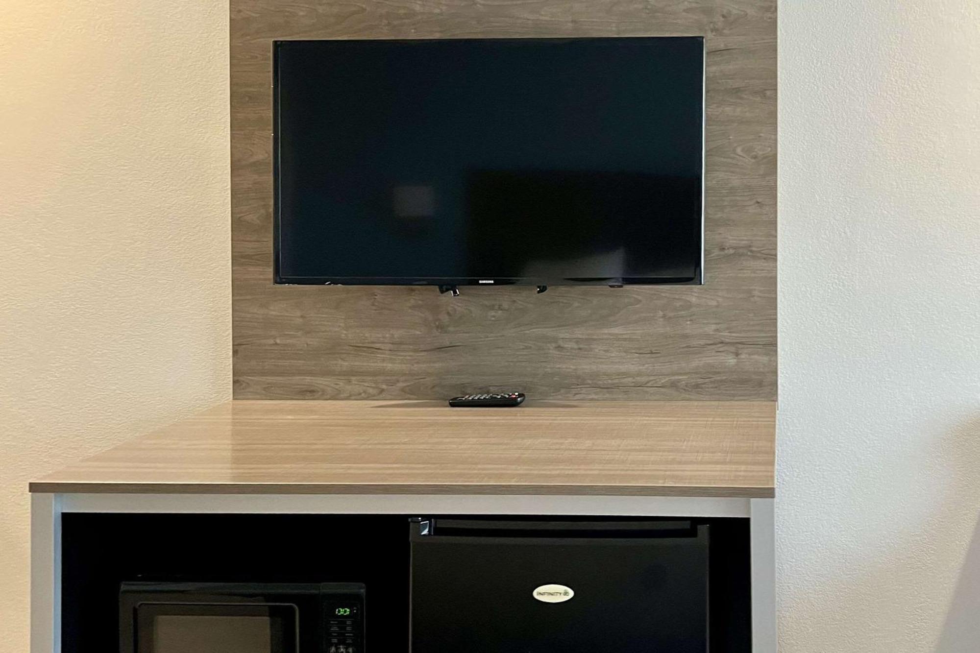 Quality Inn Tracy I-205 Εξωτερικό φωτογραφία